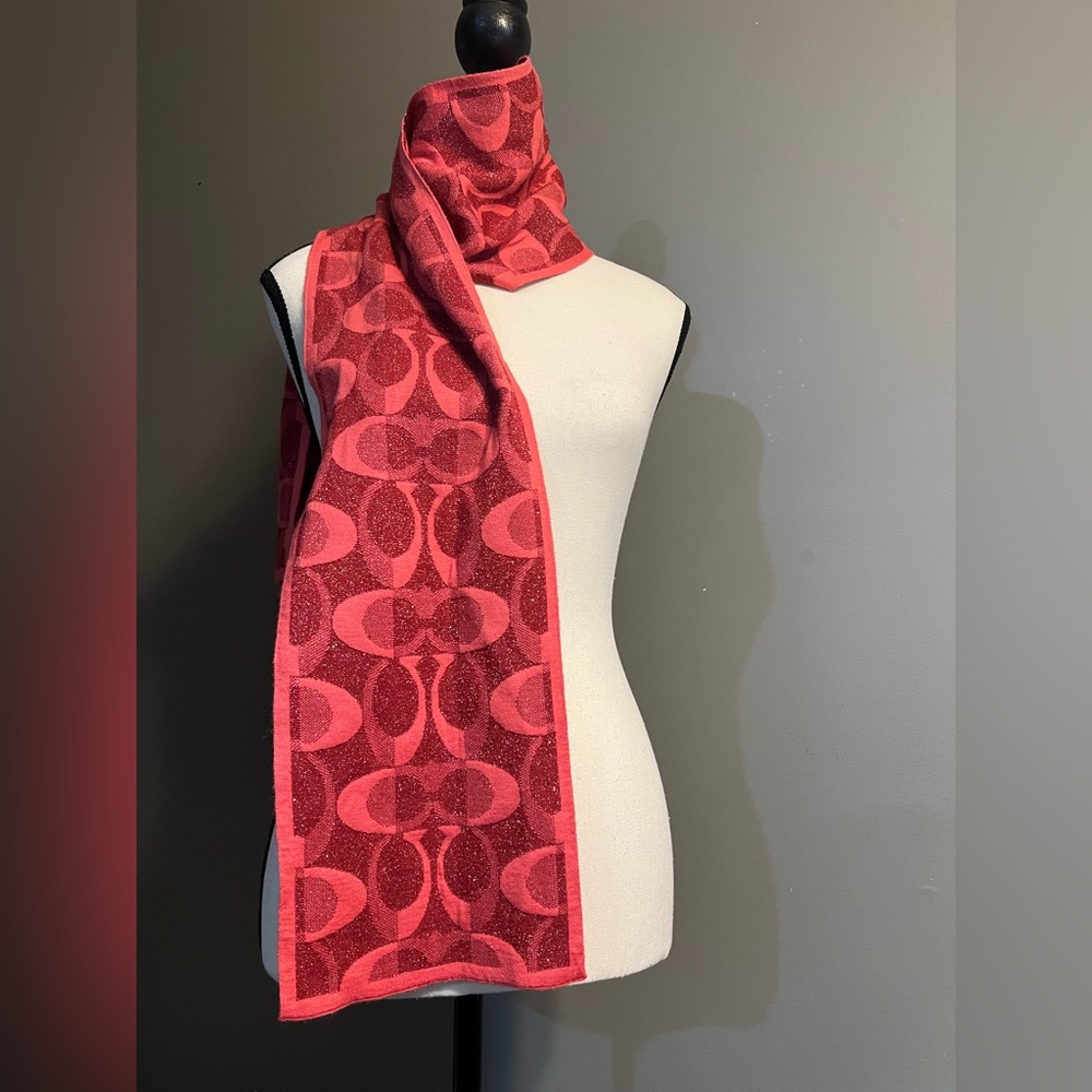 Coach Women's Glitter Tonal Knit "C"Logo Scarf Scarlet, Pink Scarlet/Silver NWOT